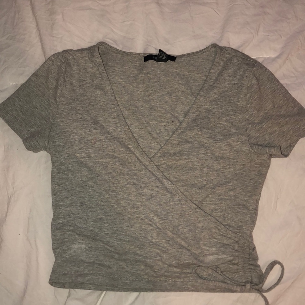 Forever 21 Grey Tie Crop Top